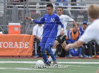 Thumbnail 2 in Saddleback Valley Christian vs. Fillmore (CIF-SS D7 Final) photogallery.