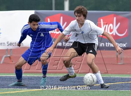 Thumbnail 2 in Saddleback Valley Christian vs. Fillmore (CIF-SS D7 Final) photogallery.