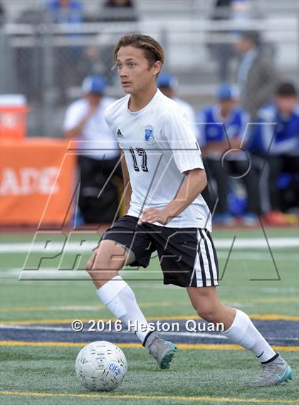 Thumbnail 3 in Saddleback Valley Christian vs. Fillmore (CIF-SS D7 Final) photogallery.