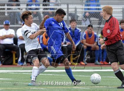 Thumbnail 1 in Saddleback Valley Christian vs. Fillmore (CIF-SS D7 Final) photogallery.