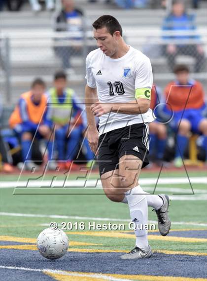 Thumbnail 3 in Saddleback Valley Christian vs. Fillmore (CIF-SS D7 Final) photogallery.