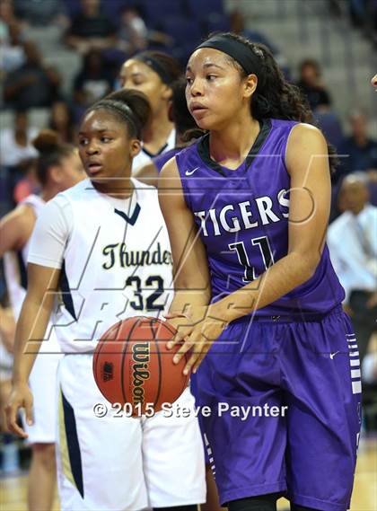 Thumbnail 3 in Millennium vs. Desert Vista - (AIA Division 1 Semifinal) photogallery.