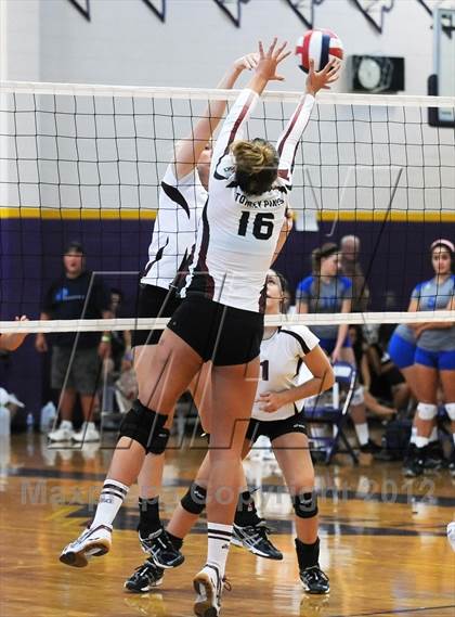 Thumbnail 3 in Torrey Pines vs Assumption (Durango Fall Classic) photogallery.