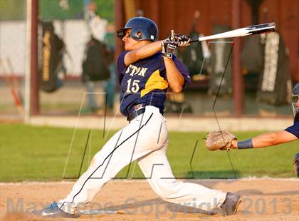 Thumbnail 2 in Weston vs. Notre Dame-Fairfield (SWC Semifinal) photogallery.