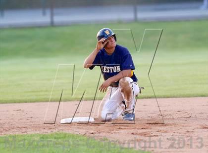 Thumbnail 2 in Weston vs. Notre Dame-Fairfield (SWC Semifinal) photogallery.