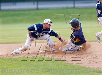 Thumbnail 2 in Weston vs. Notre Dame-Fairfield (SWC Semifinal) photogallery.