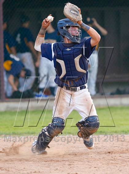 Thumbnail 3 in Weston vs. Notre Dame-Fairfield (SWC Semifinal) photogallery.