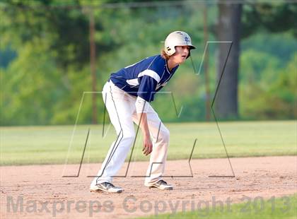 Thumbnail 1 in Weston vs. Notre Dame-Fairfield (SWC Semifinal) photogallery.