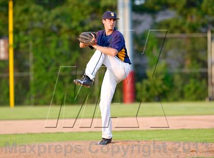 Thumbnail 2 in Weston vs. Notre Dame-Fairfield (SWC Semifinal) photogallery.