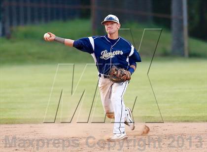 Thumbnail 1 in Weston vs. Notre Dame-Fairfield (SWC Semifinal) photogallery.
