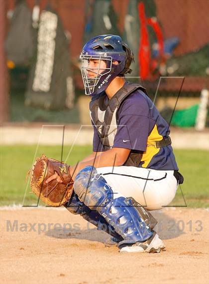 Thumbnail 1 in Weston vs. Notre Dame-Fairfield (SWC Semifinal) photogallery.