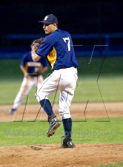 Thumbnail 3 in Weston vs. Notre Dame-Fairfield (SWC Semifinal) photogallery.