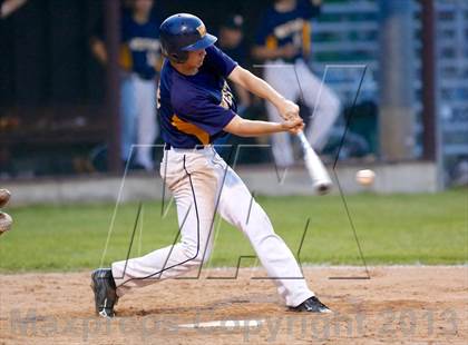Thumbnail 1 in Weston vs. Notre Dame-Fairfield (SWC Semifinal) photogallery.