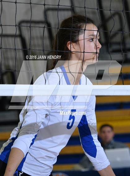 Thumbnail 2 in Crossroads vs. Acalanes (CIF State D3 Final) photogallery.