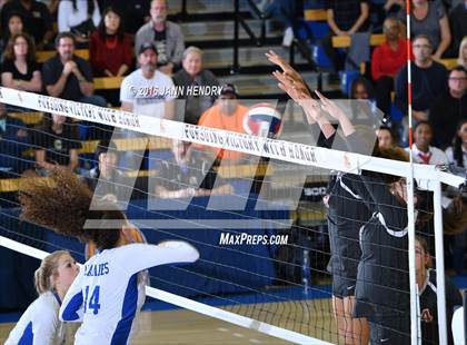 Thumbnail 2 in Crossroads vs. Acalanes (CIF State D3 Final) photogallery.