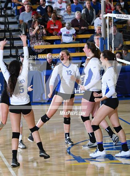 Thumbnail 2 in Crossroads vs. Acalanes (CIF State D3 Final) photogallery.