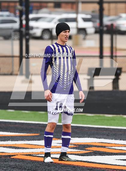 Thumbnail 2 in Alvarado vs. Aledo (Moritz Kia Tournament of Champions) photogallery.