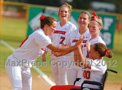 Thumbnail 2 in Christian vs. Horizon (CIF SDS D5 Final) photogallery.