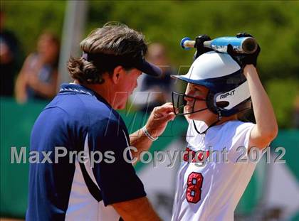Thumbnail 3 in Christian vs. Horizon (CIF SDS D5 Final) photogallery.