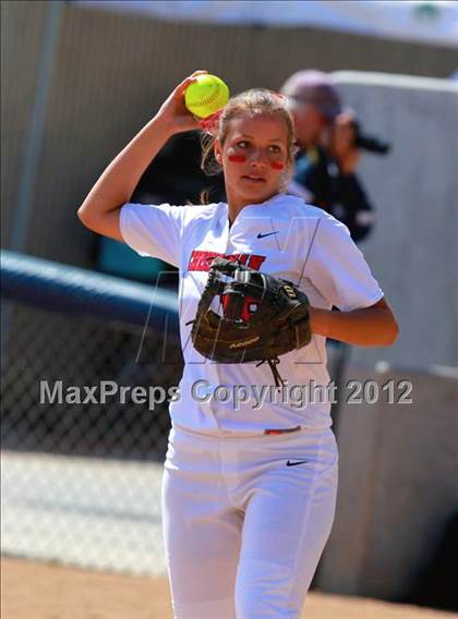 Thumbnail 1 in Christian vs. Horizon (CIF SDS D5 Final) photogallery.