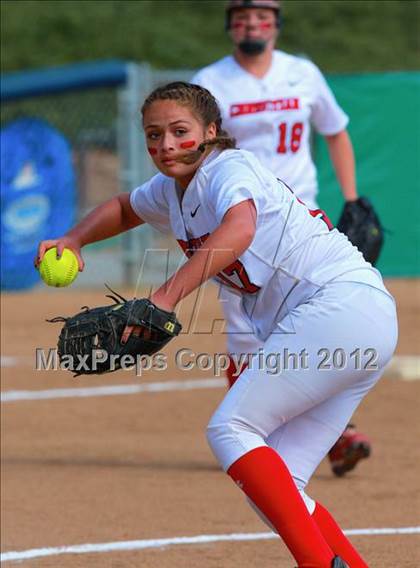 Thumbnail 2 in Christian vs. Horizon (CIF SDS D5 Final) photogallery.