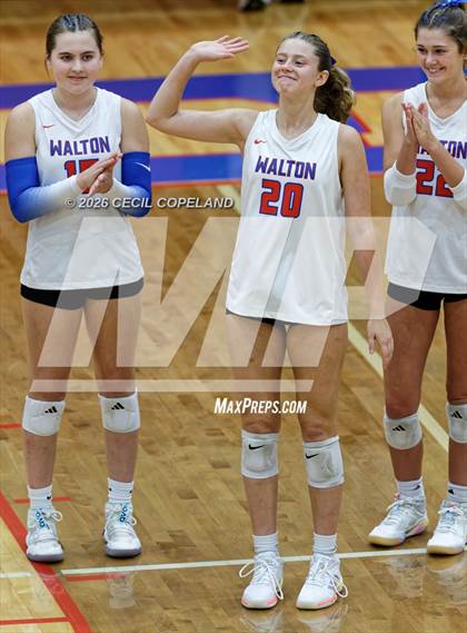 Thumbnail 2 in Pope @ Walton (Backyard Brawl) photogallery.