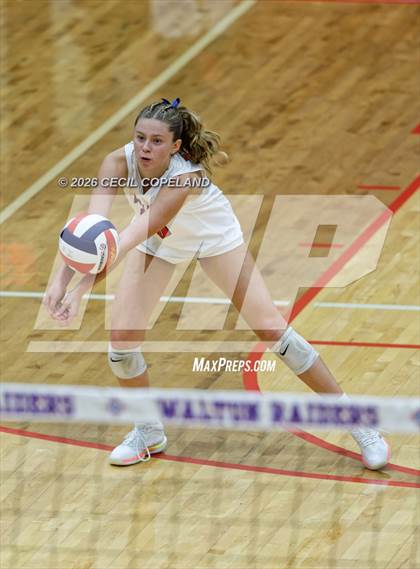 Thumbnail 1 in Pope @ Walton (Backyard Brawl) photogallery.