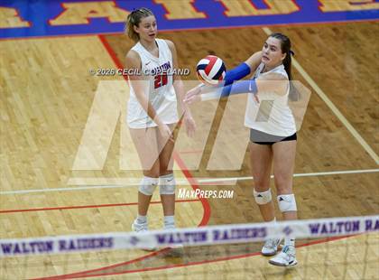 Thumbnail 2 in Pope @ Walton (Backyard Brawl) photogallery.