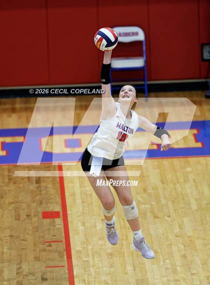 Thumbnail 1 in Pope @ Walton (Backyard Brawl) photogallery.