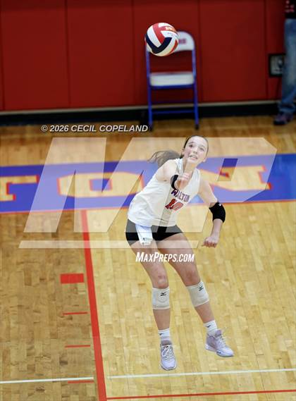 Thumbnail 2 in Pope @ Walton (Backyard Brawl) photogallery.