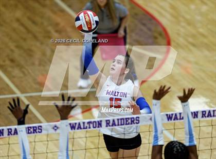 Thumbnail 1 in Pope @ Walton (Backyard Brawl) photogallery.