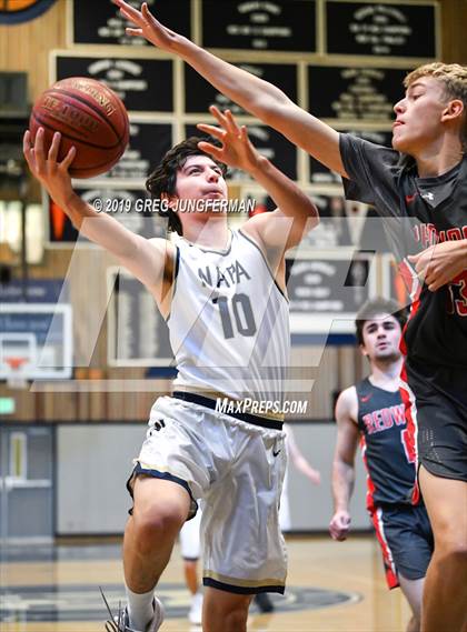 Thumbnail 2 in Napa vs. Redwood  (Bambauer Memorial Holiday Classic) photogallery.