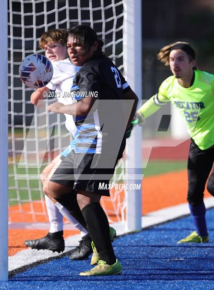 Thumbnail 1 in Decatur Eisenhower/MacArthur vs. St. Teresa photogallery.