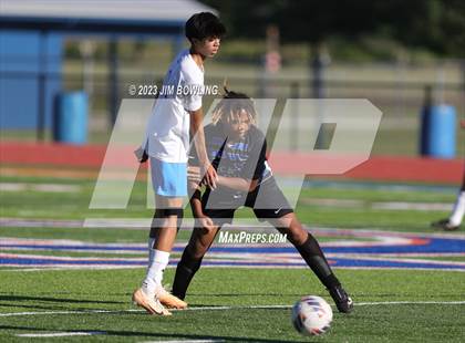 Thumbnail 3 in Decatur Eisenhower/MacArthur vs. St. Teresa photogallery.