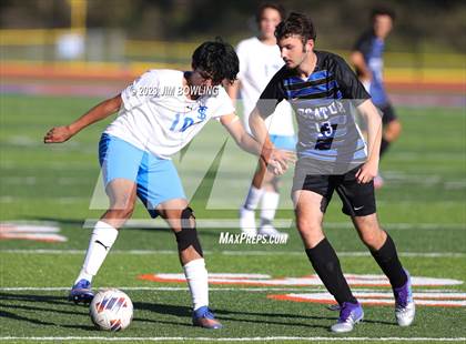 Thumbnail 3 in Decatur Eisenhower/MacArthur vs. St. Teresa photogallery.
