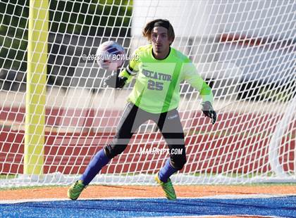 Thumbnail 3 in Decatur Eisenhower/MacArthur vs. St. Teresa photogallery.