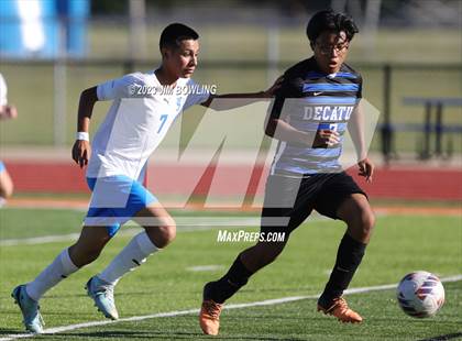 Thumbnail 2 in Decatur Eisenhower/MacArthur vs. St. Teresa photogallery.