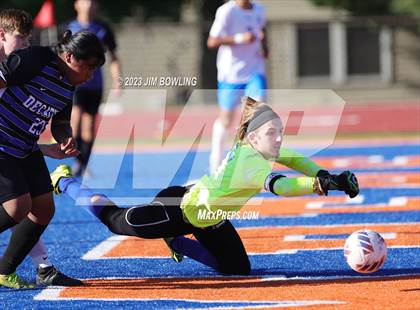 Thumbnail 3 in Decatur Eisenhower/MacArthur vs. St. Teresa photogallery.
