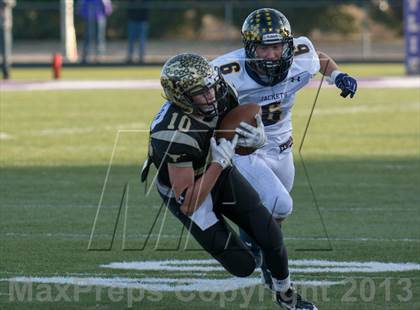 Thumbnail 2 in Big Spring vs Stephenville (UIL 3A D1 Regional Playoff) photogallery.