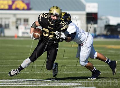 Thumbnail 2 in Big Spring vs Stephenville (UIL 3A D1 Regional Playoff) photogallery.