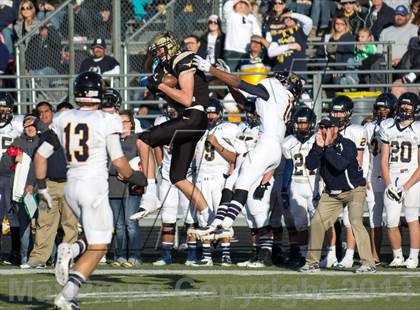 Thumbnail 2 in Big Spring vs Stephenville (UIL 3A D1 Regional Playoff) photogallery.