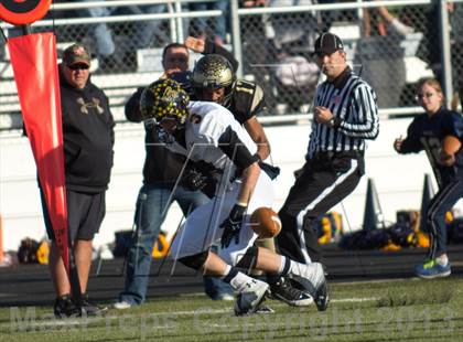 Thumbnail 3 in Big Spring vs Stephenville (UIL 3A D1 Regional Playoff) photogallery.