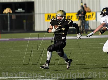 Thumbnail 3 in Big Spring vs Stephenville (UIL 3A D1 Regional Playoff) photogallery.