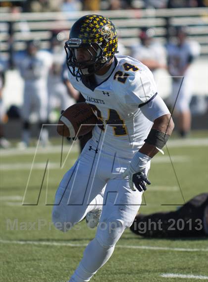 Thumbnail 2 in Big Spring vs Stephenville (UIL 3A D1 Regional Playoff) photogallery.