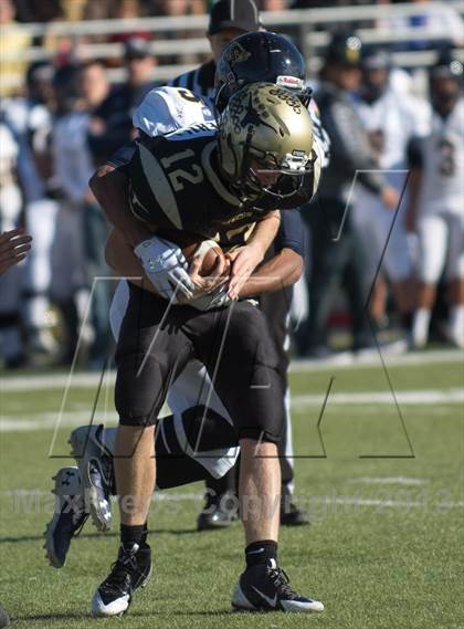 Thumbnail 2 in Big Spring vs Stephenville (UIL 3A D1 Regional Playoff) photogallery.