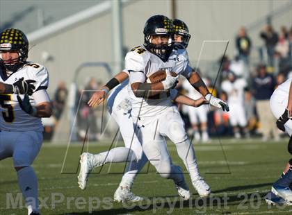 Thumbnail 2 in Big Spring vs Stephenville (UIL 3A D1 Regional Playoff) photogallery.