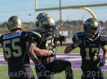 Thumbnail 3 in Big Spring vs Stephenville (UIL 3A D1 Regional Playoff) photogallery.