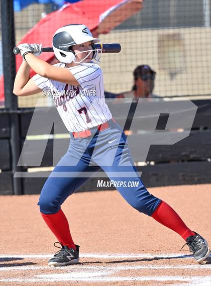 Thumbnail 2 in Northwest Christian vs. Scottsdale Christian Academy (Senior Night) photogallery.