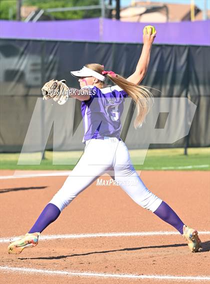 Thumbnail 3 in Northwest Christian vs. Scottsdale Christian Academy (Senior Night) photogallery.