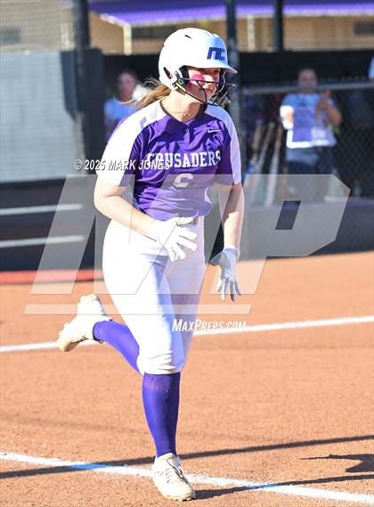 Thumbnail 3 in Northwest Christian vs. Scottsdale Christian Academy (Senior Night) photogallery.